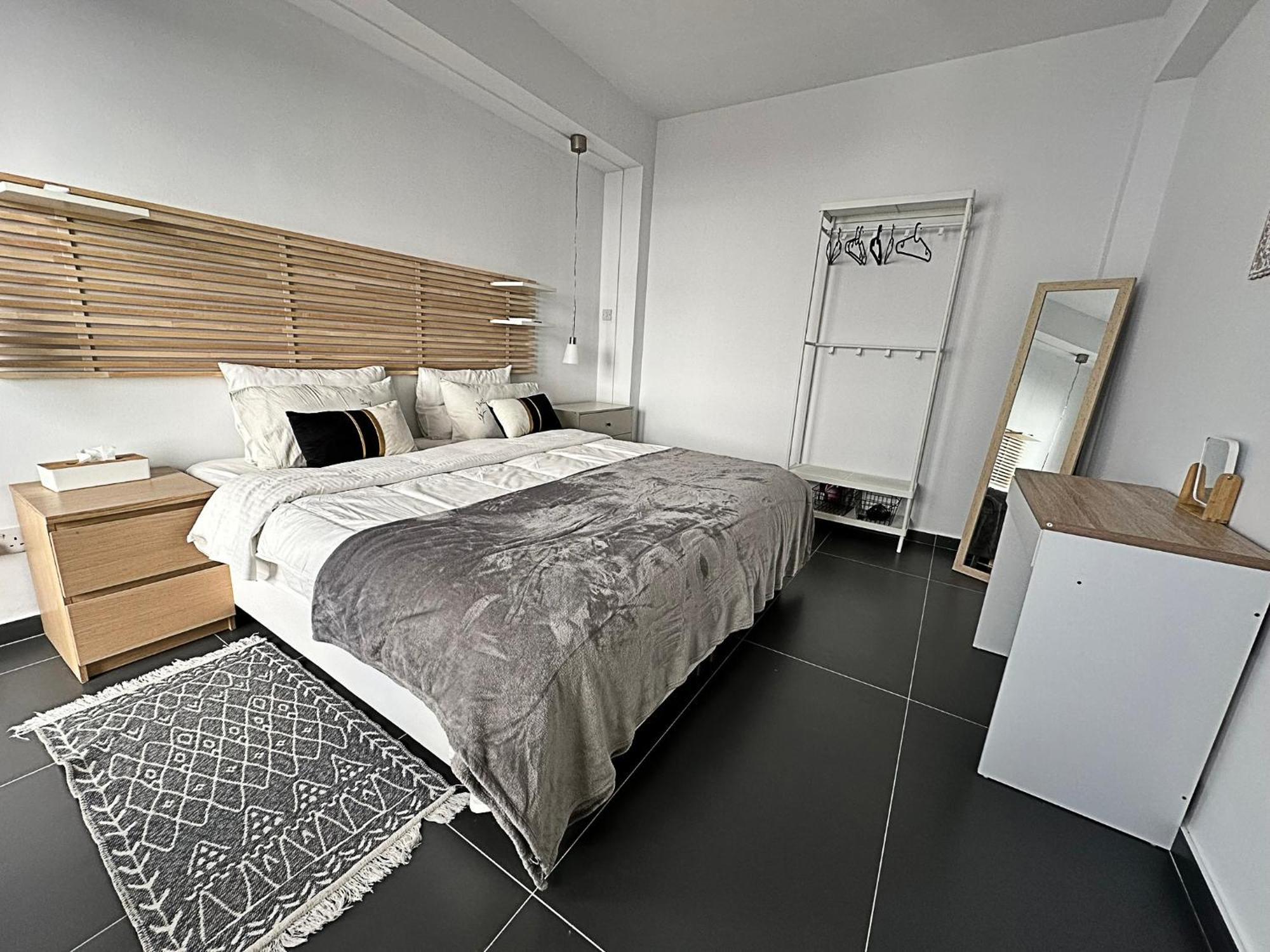 Home Away One Bedroom Apartment In ニコシア エクステリア 写真