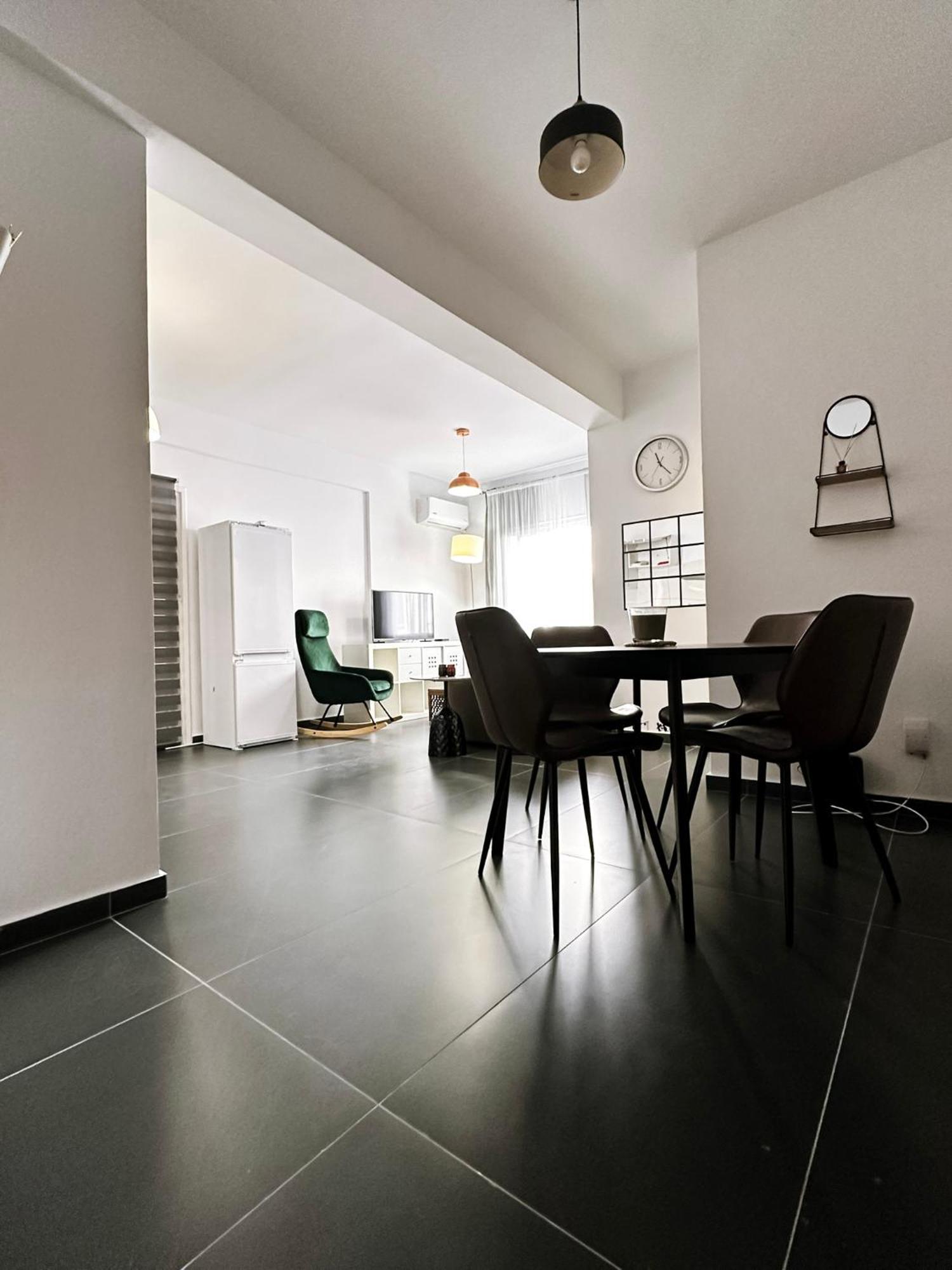 Home Away One Bedroom Apartment In ニコシア エクステリア 写真